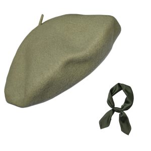 Ensemble béret basque en laine et foulard