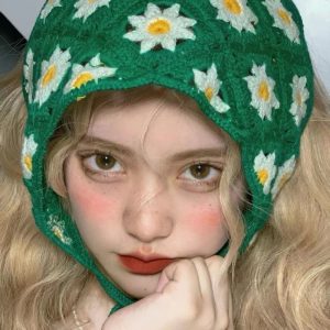 Bandana tricot fait main motif floral