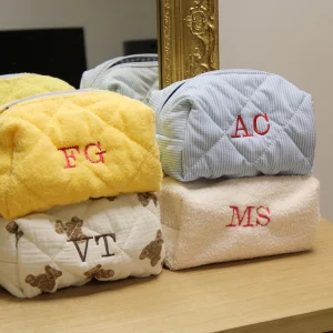 Trousse de toilette brodée personnalisable